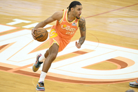 泰森：我们残阵仍和活塞展开激烈较量 想证明骑士才是东部最强