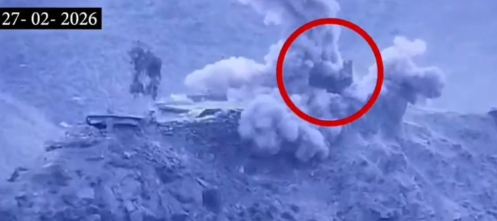 △巴基斯坦军方公布画面显示，巴基斯坦安全部队2月27日摧毁一处阿方哨所。