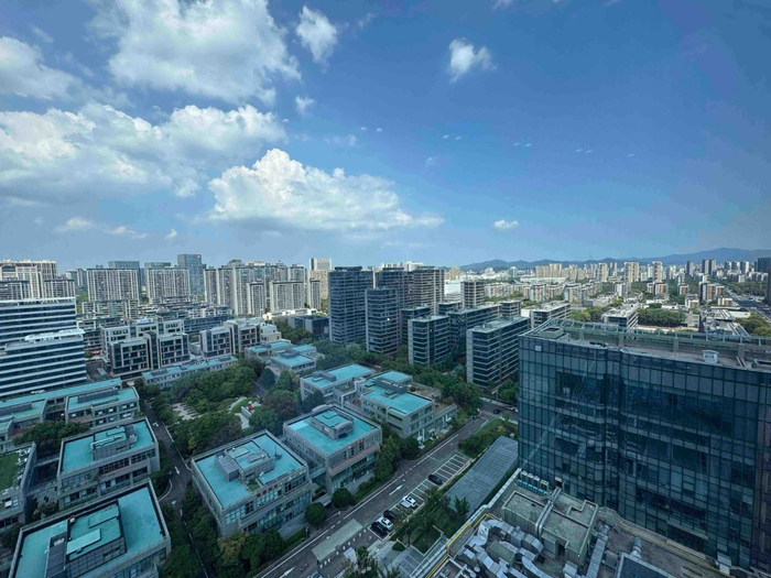 让百姓有房住，住好房。冯瑄 摄