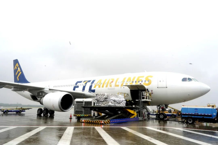 北京大兴国际机场至巴黎全货机包机首飞现场。廊坊市委宣传部供图