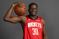 到底谁强？美媒：过去两场比赛卡佩拉得分都超过了艾顿