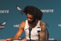 科比·怀特：26岁的我居然是队里第三老的 大家的活力很有感染力