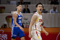 赵继伟：两场比赛都从悬崖边拉回来 大家有血性 希望能唤醒大家