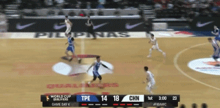 注意力集中点！李弘权妙传王浩然走神没接住 郭士强对后者训几句