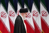 哈梅内伊遇害后，谁将领导伊朗？