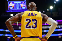 胜率66.7%！詹姆斯湖人生涯对勇士18胜9负 常规赛13-7&amp;季后赛4-2