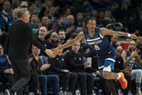 爱德华兹：海兰德一旦进一个球就可能爆发 这可能在季后赛发生