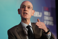 记者：摆烂队比赛的票价应该打五折 如果两队都是摆烂队就该免费