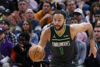 森林狼官方：球队正式签下前锋李凯尔 后者将身披12号球衣