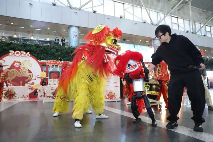 首都机场传统年俗与前沿科技碰撞