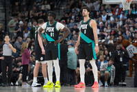 拓媒：球队的战绩在东部都进不了前十 进入附加赛也证明不了啥