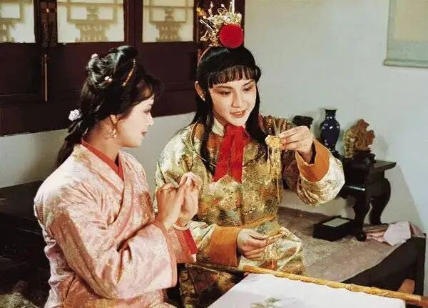 87版《红楼梦》电视剧剧照