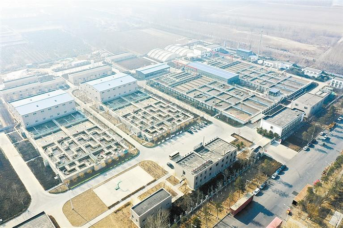     ▼北控三河水环境科技有限公司燕郊西污水处理厂俯瞰图。