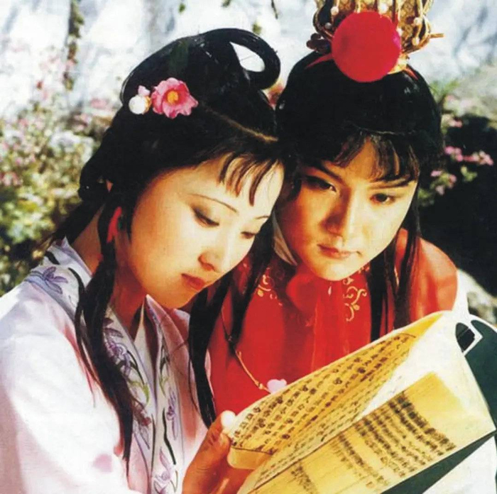 87版《红楼梦》电视剧剧照