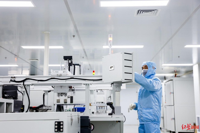 ▲好风光储能 全球首条设计产能达100兆瓦时的半开放储能电池示范产线正开足马力