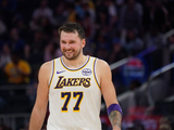 东契奇已为湖人出战77场常规赛 49胜28负 场均30.8分7.8板8.2助