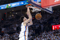 兢兢业业贡献两双！霍姆格伦10中4拿下12分11板2助2帽