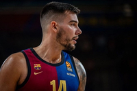 海斯打趣好友威利·埃尔南戈麦斯：他从皇马去巴萨 是“叛徒”