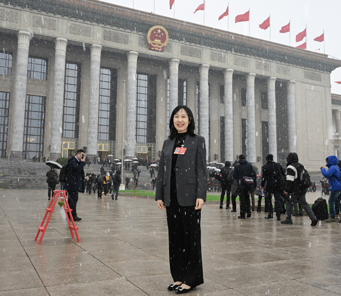 全国人大代表、中国太保战略研究中心（ESG办公室）主任周燕芳。来源：受访者提供