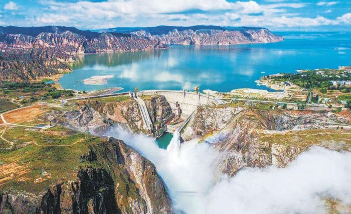     龙羊峡水电站。 资料图片