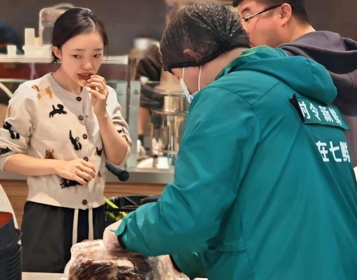 尝尝看，好不好吃！刘军民 摄