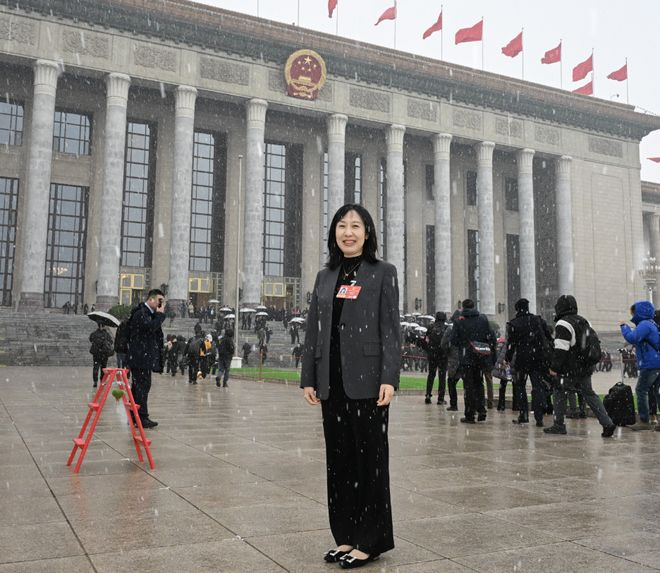  全国人大代表、中国太保战略研究中心（ESG办公室）主任周燕芳。来源：受访者提供