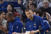 因病连续第六场缺阵！Slater：波尔津吉斯将随队前往休斯敦