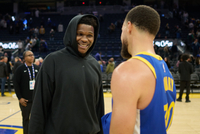 4233记！库里：不认为我的三分纪录无人能破 华子和克神最有可能