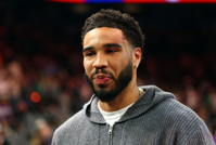 四个字评价一下“传奇耐杀王”塔图姆！