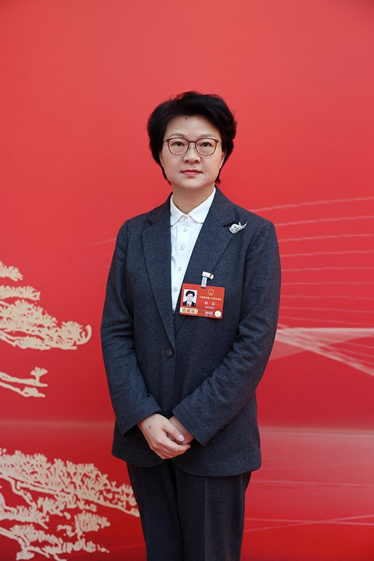 全国人大代表陈军在全国两会现场。受访者供图