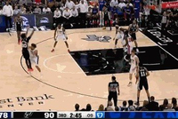 上头了？马刺连续传导球&amp;尚帕尼大空位三分 坎宁安扑防犯规送三罚