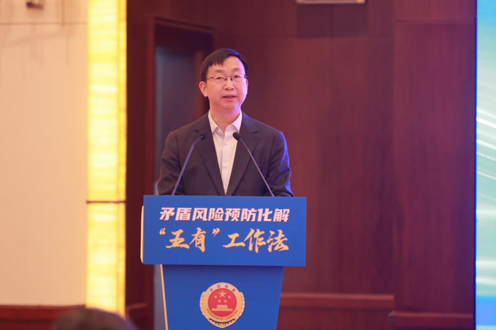 最高人民检察院控告申诉检察厅厅长 陈鸷成