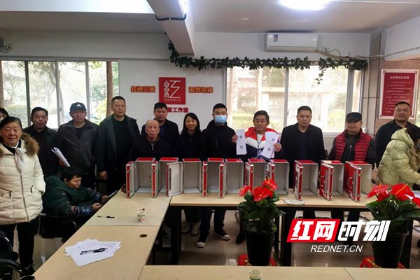 水改意愿投票现场。