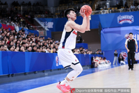 媒体人：陈家政降维打击 大学生联队球员成色一年不如一年了