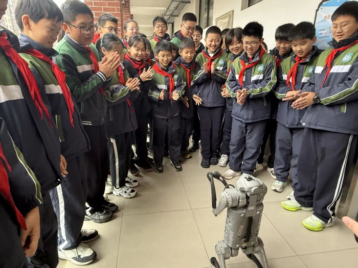 （青年报资料图）