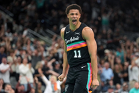 卡布：我父亲执教过小卡 后者还记得我小时看球的样子&amp;他鼓励我