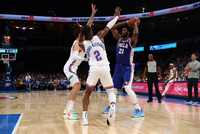 肯扬·马丁：哈登和恩比德是造犯规的大师 现在SGA也加入进来