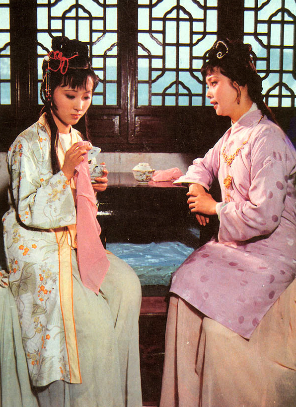 钗黛合照，87版《红楼梦》剧照