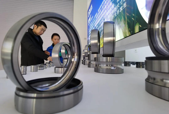 临西县塞艾斯（河北）工业发展有限公司产品展示区。资料图片