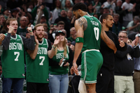 马祖拉谈拥抱塔图姆：当你在乎一个人 你会希望他的努力开花结果