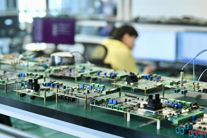 ▲仁芯科技高速SerDes实验室