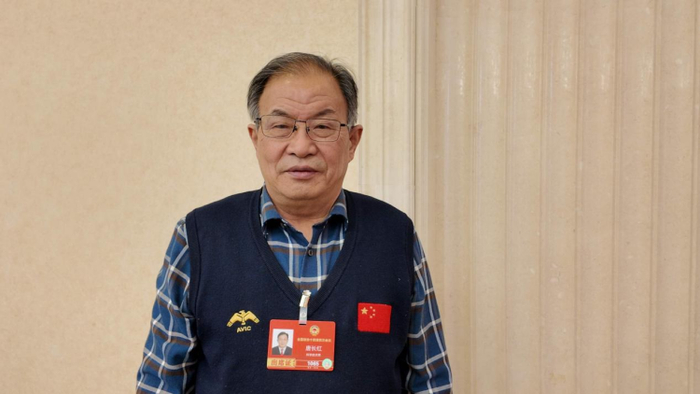 全国政协委员、中国工程院院士、运-20飞机总设计师唐长红。（摄影 王雨晴）