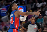 詹金斯萨瑟先发！活塞主帅：缺少CC奥萨尔 我们需要有持球处理点