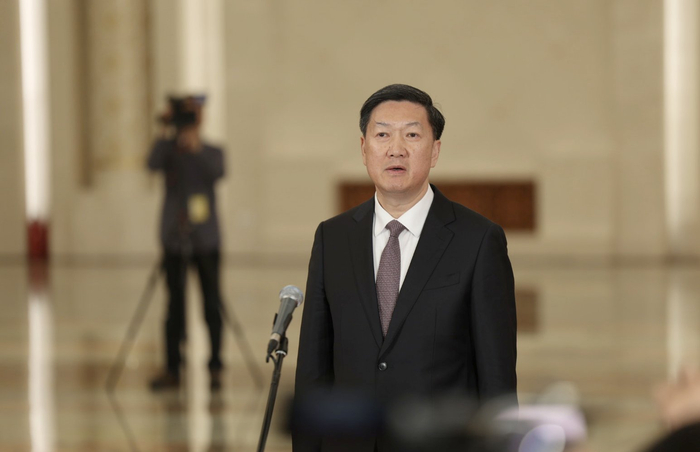 3月9日，十四届全国人大四次会议第二场“部长通道”集中采访活动在北京人民大会堂举行。经济日报记者高兴贵摄