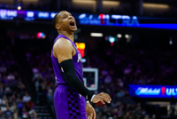 国王主帅：我用尽了所有形容词来称赞威少 能够执教他是我的荣幸