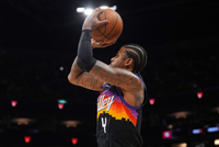 奥特：杰伦·格林缺席了很久 他对自己非常严格&amp;且一直在进步