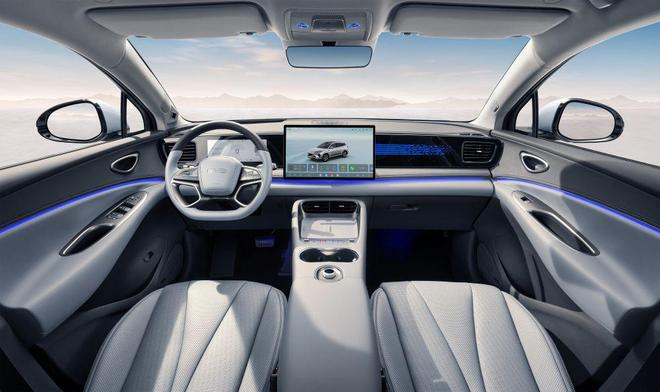 ▲海狮06EV新车采用双悬浮布局