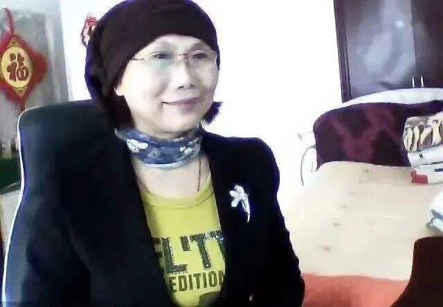 年轻时的李冬菊