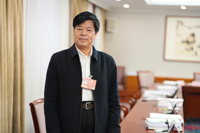 ▲全国人大常委会委员、中国社会保障学会会长郑功成