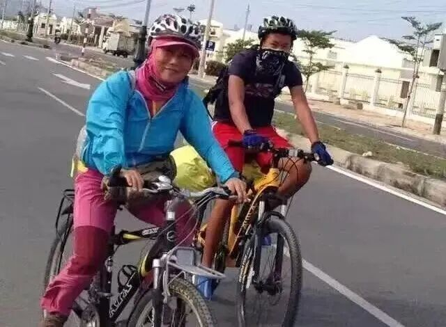 李冬菊在越南骑行